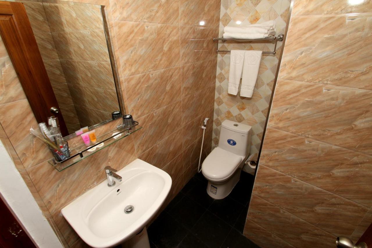 Gemsy Hotel Rangún Pokoj fotografie